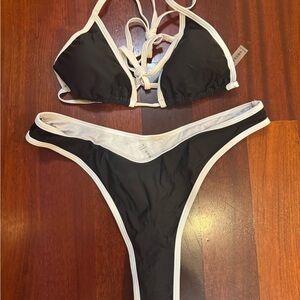 Black and White Women's Bikini Set